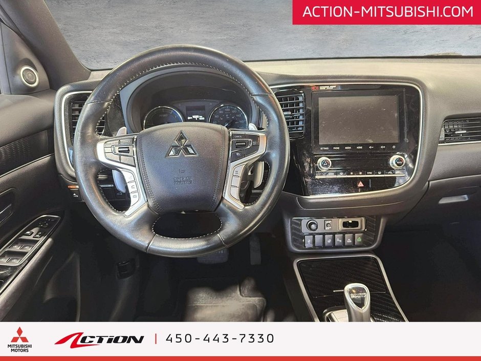 Mitsubishi Outlander PHEV GT S-AWC Carplay Android Auto Cuir Toit Mags 2022-17