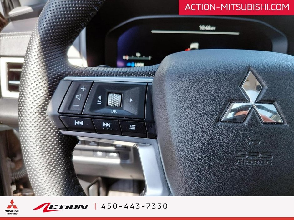 Mitsubishi OUTLANDER PHEV SEL S-AWC BAS KILO TOIT PANO CUIR MAGS 20 CARPLAY 2023-20