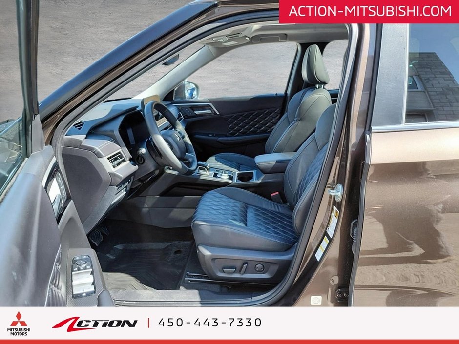 Mitsubishi OUTLANDER PHEV SEL S-AWC BAS KILO TOIT PANO CUIR MAGS 20 CARPLAY 2023-11