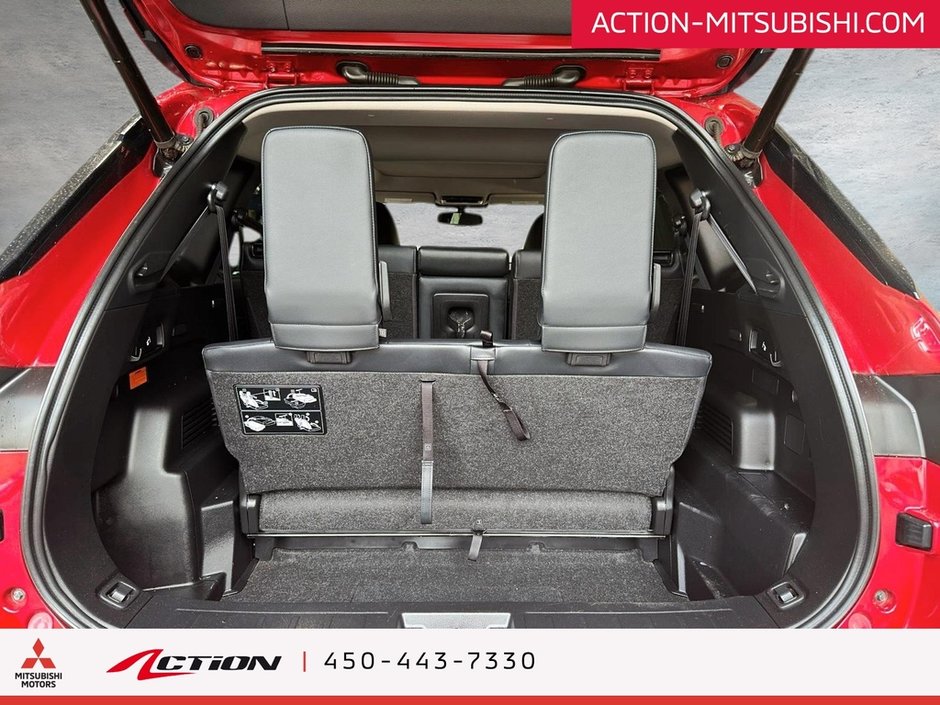 Mitsubishi OUTLANDER PHEV SEL VÉHICULE CERITIFIÉ À PARTIR DE 0.90% 2023-11
