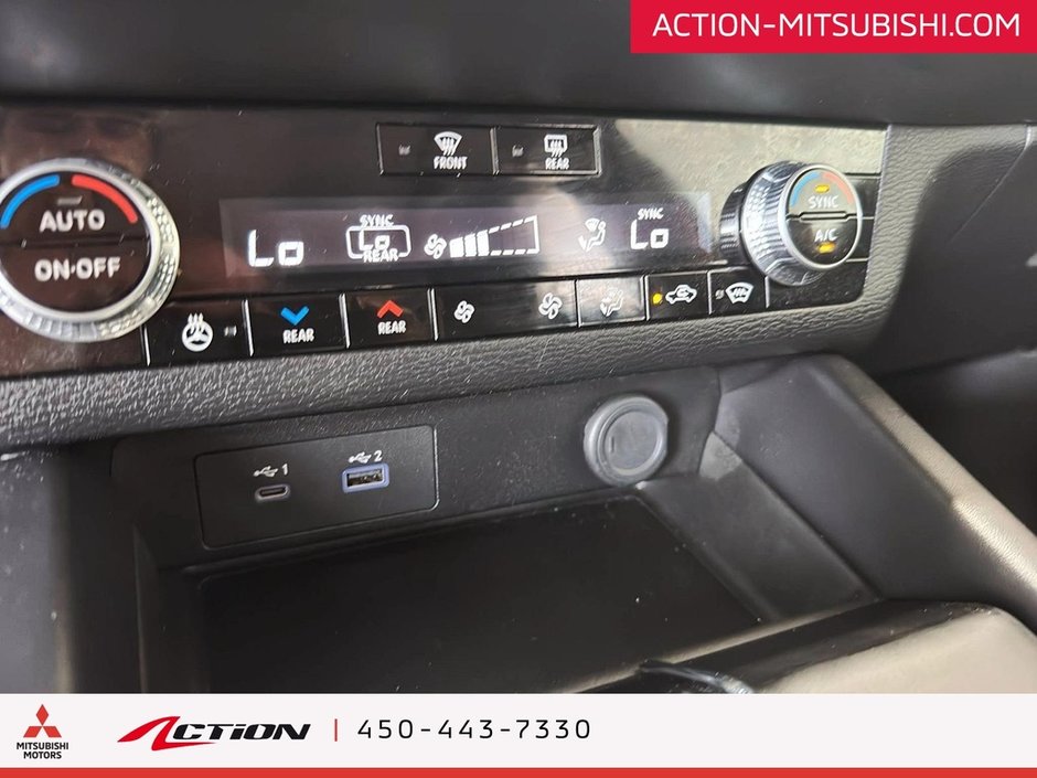 Mitsubishi OUTLANDER PHEV SEL VÉHICULE CERITIFIÉ À PARTIR DE 0.90% 2023-24