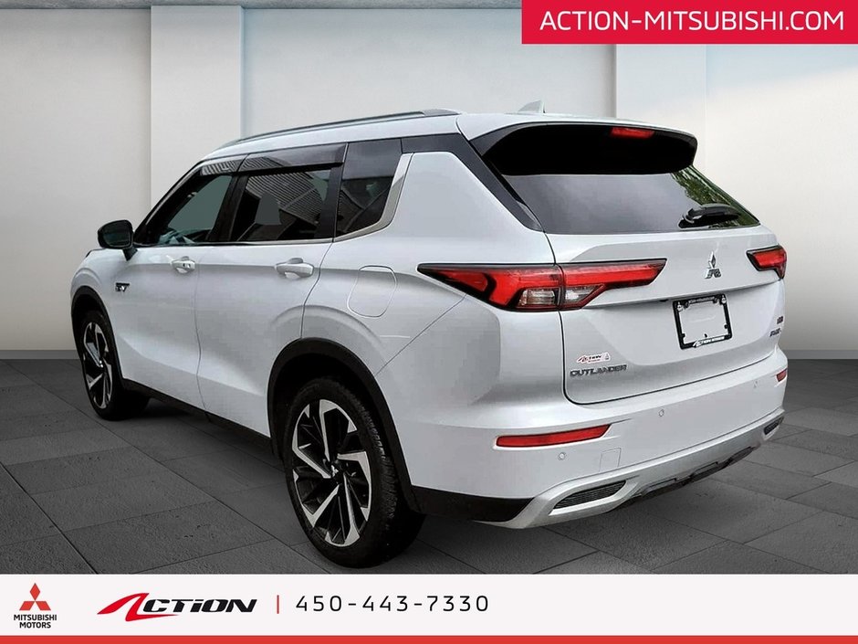 Mitsubishi OUTLANDER PHEV SEL S-AWC Toit Pano Cuir GPS Carplay Android Auto 2023-2
