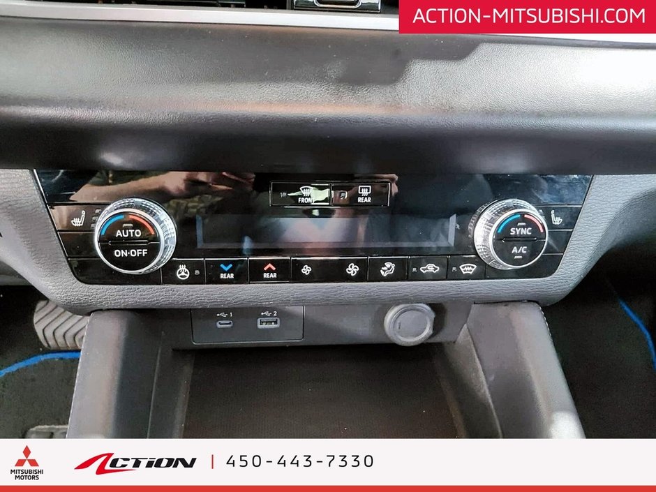 Mitsubishi OUTLANDER PHEV SEL S-AWC Toit Pano Cuir GPS Carplay Android Auto 2023-22