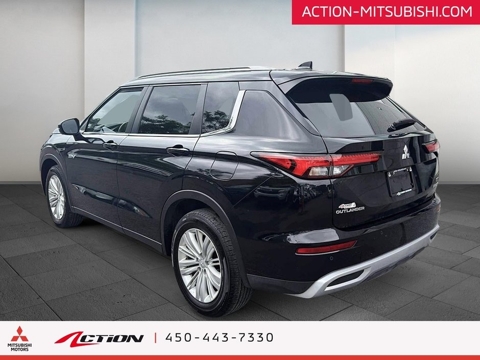 Mitsubishi OUTLANDER PHEV LE S-AWC 7 Passagers Toit Pano Carplay Android 2023-2