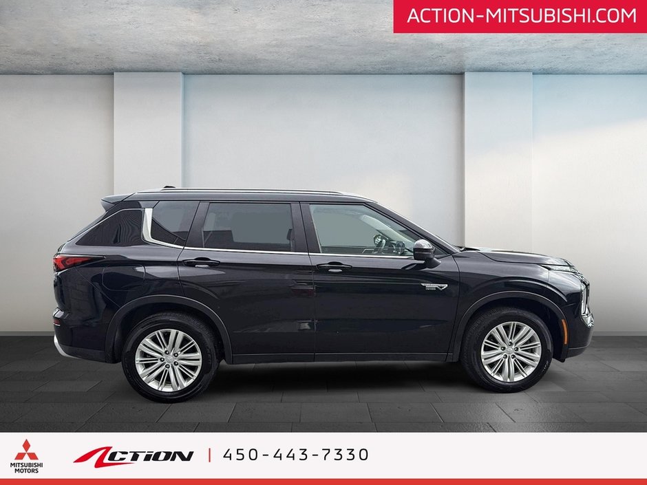 Mitsubishi OUTLANDER PHEV LE S-AWC 7 Passagers Toit Pano Carplay Android 2023-5