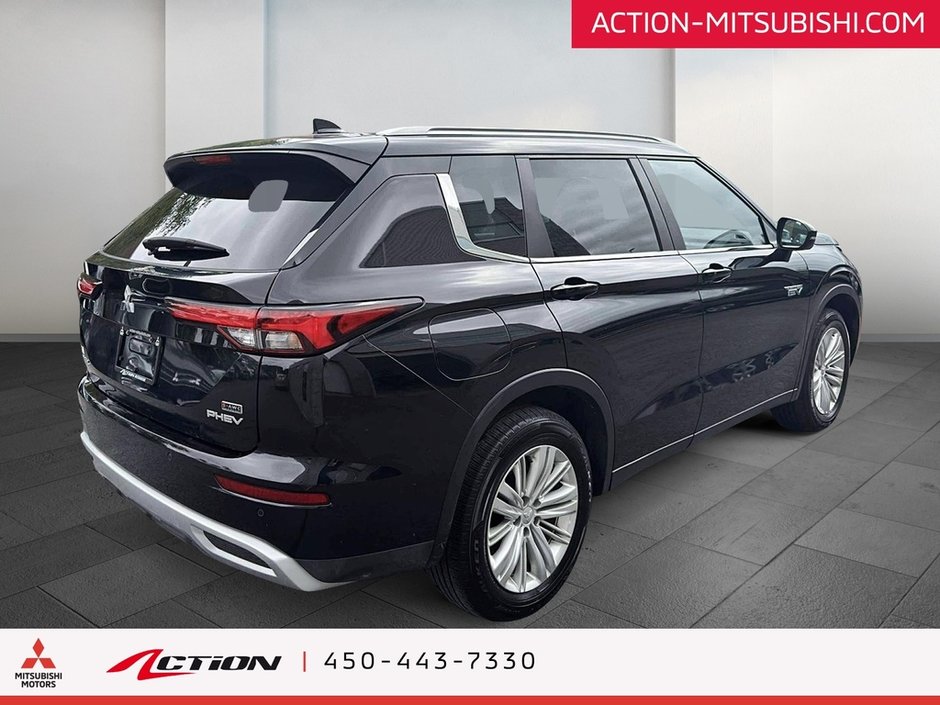 Mitsubishi OUTLANDER PHEV LE S-AWC 7 Passagers Toit Pano Carplay Android 2023-4