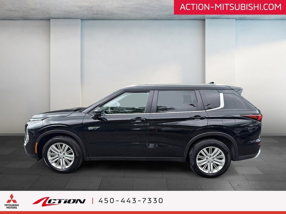Mitsubishi OUTLANDER PHEV LE S-AWC 7 Passagers Toit Pano Carplay Android 2023-1