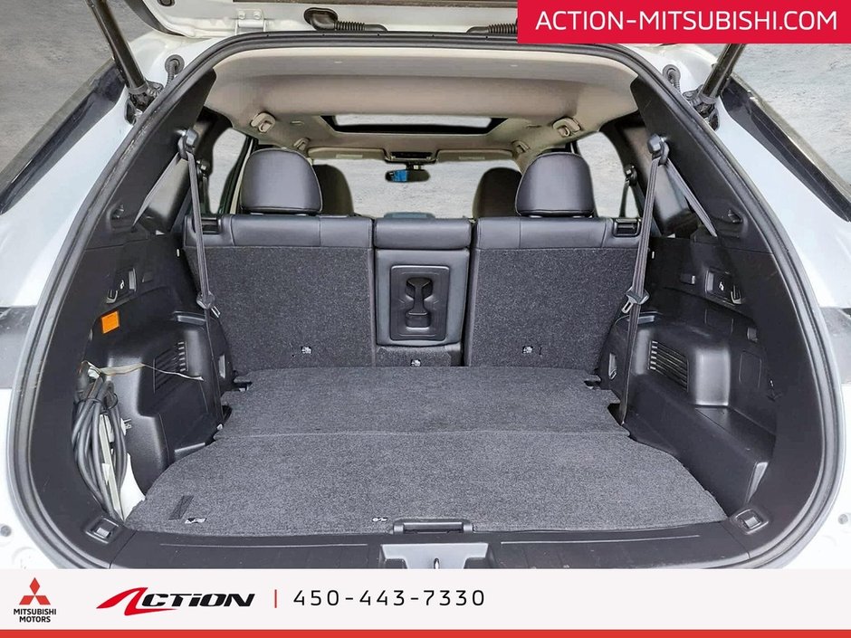 Mitsubishi Outlander PHEV SEL S-AWC Toit Pano Cuir Carplay GPS Android Auto 2023-12