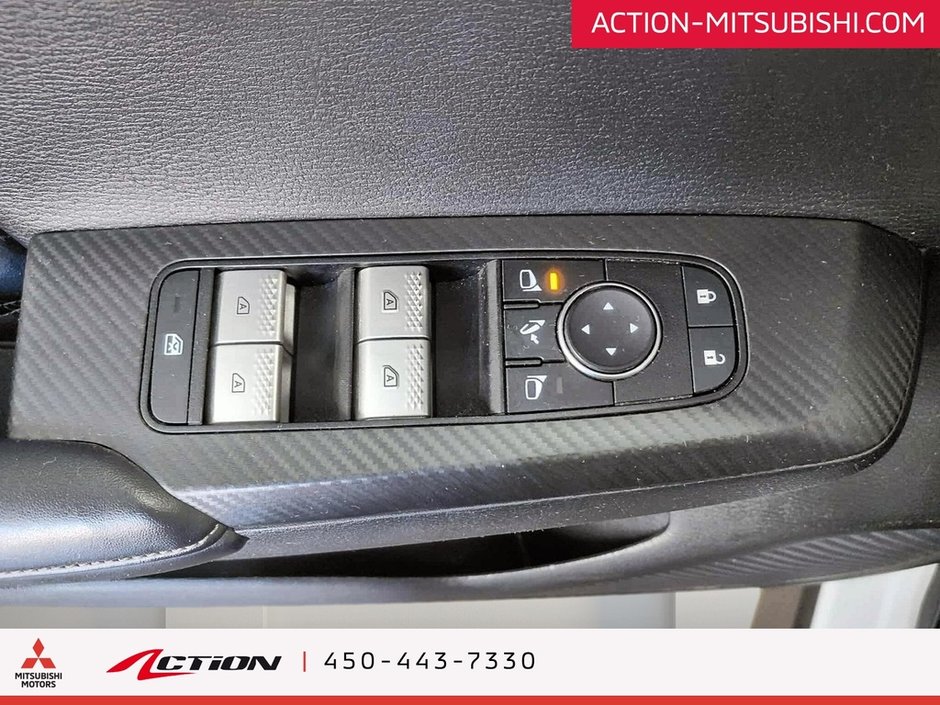 Mitsubishi Outlander PHEV SEL S-AWC Toit Pano Cuir Carplay GPS Android Auto 2023-9