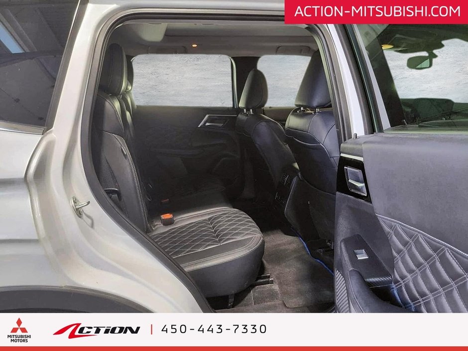 Mitsubishi Outlander PHEV SEL S-AWC Toit Pano Cuir Carplay GPS Android Auto 2023-15