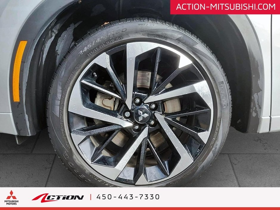 Mitsubishi Outlander PHEV GT S-AWC Cuir A/C  Toit Pano 7 passagers Bose 2023-8
