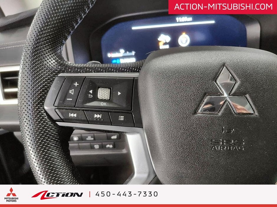 Mitsubishi Outlander PHEV SEL S-AWC Toit Pano Cuir Carplay GPS Android Auto 2023-20