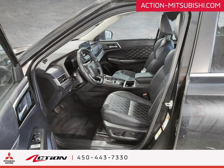 Mitsubishi Outlander PHEV SEL S-AWC Toit Pano Cuir Carplay GPS Android Auto 2023-9