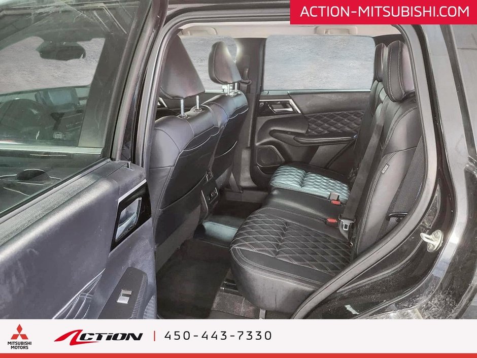 Mitsubishi Outlander PHEV SEL S-AWC Toit Pano Cuir Carplay GPS Android Auto 2023-10