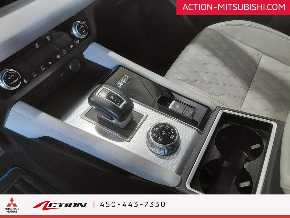 Mitsubishi Outlander PHEV GT S-AWC Carplay Android Auto Cuir Toit Mags 2023-24