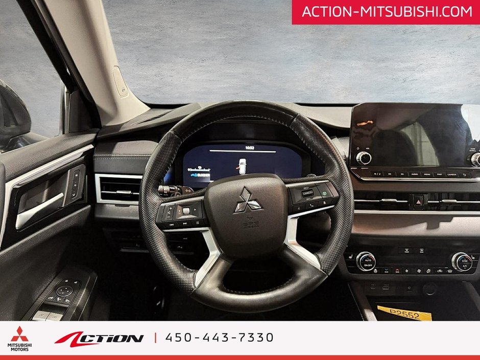 Mitsubishi Outlander PHEV GT S-AWC  Cuir Toit Ouvrant Mags A / C Caplay 2023-12