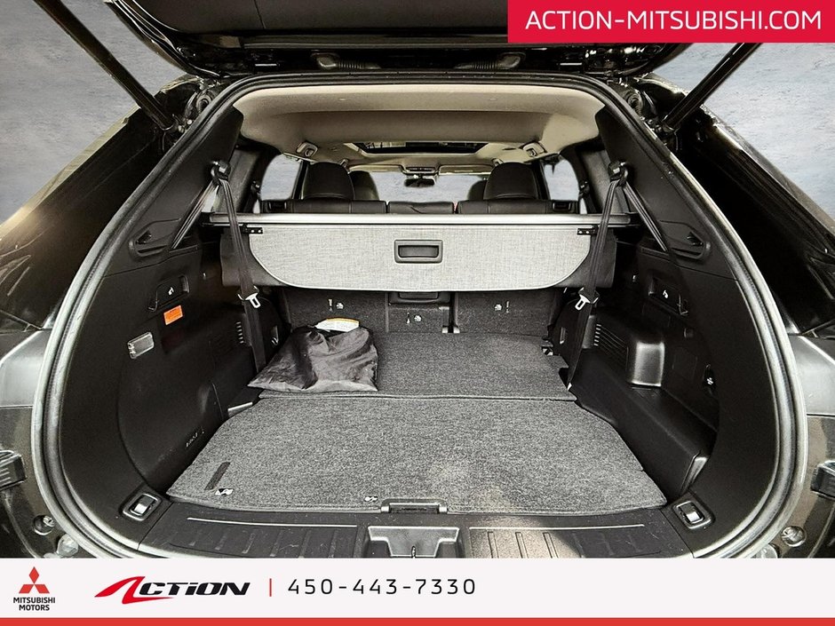 Mitsubishi Outlander PHEV GT S-AWC  Cuir Toit Ouvrant Mags A / C Caplay 2023-20