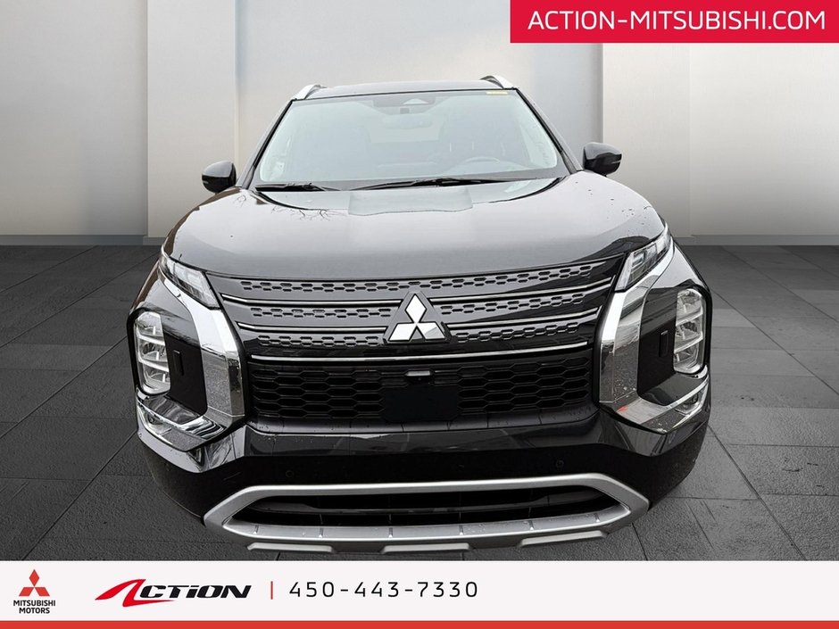 Mitsubishi Outlander PHEV GT S-AWC  Cuir Toit Ouvrant Mags A / C Caplay 2023-5