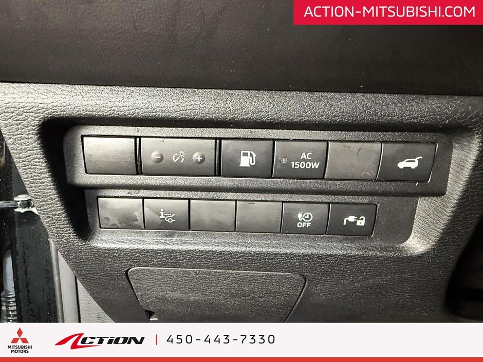 Mitsubishi Outlander PHEV GT S-AWC  Cuir Toit Ouvrant Mags A / C Caplay 2023-16