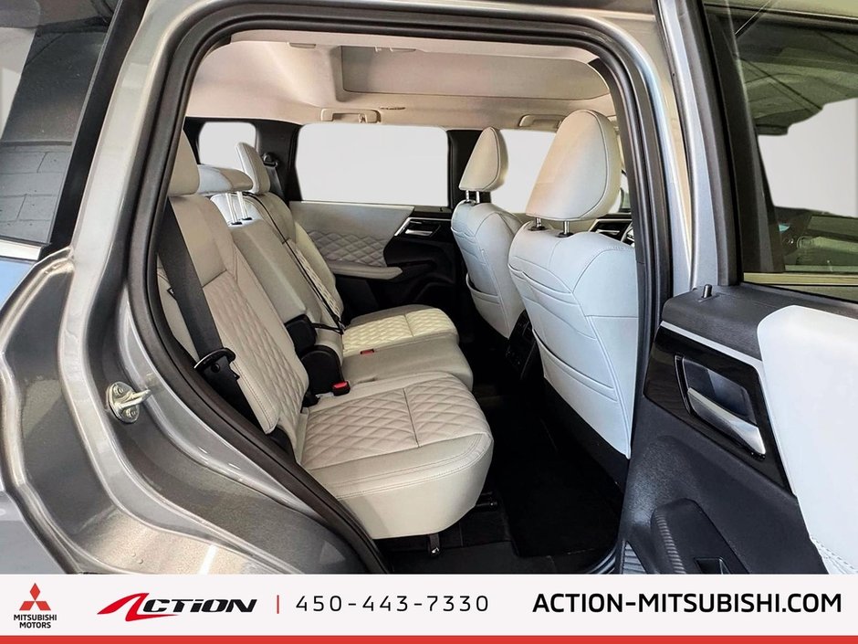 2023 Mitsubishi Outlander PHEV SEL S-AWC Toit Pano Cuir Carplay GPS Android Auto-16