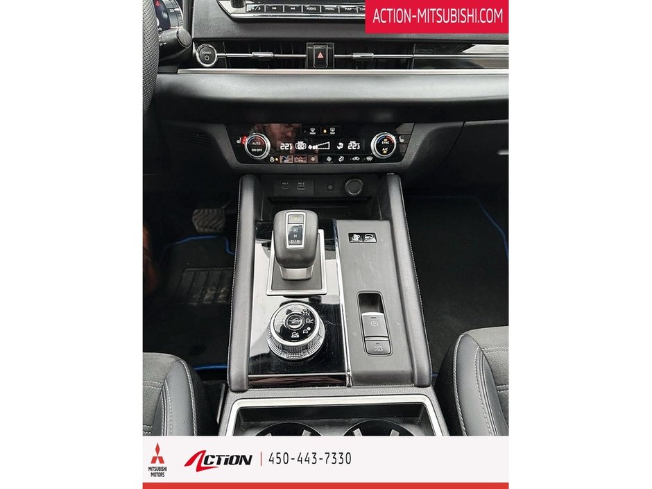 Mitsubishi OUTLANDER PHEV LE+S-AWC+TOIT OUVRANT+MAGS 18PO+CARPLAY/ANDROID 2024-14