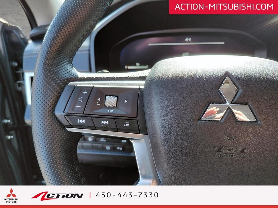 2024 Mitsubishi OUTLANDER PHEV LE S-AWC . TOIT PANORAMIQUE. NAVIGATION.-25