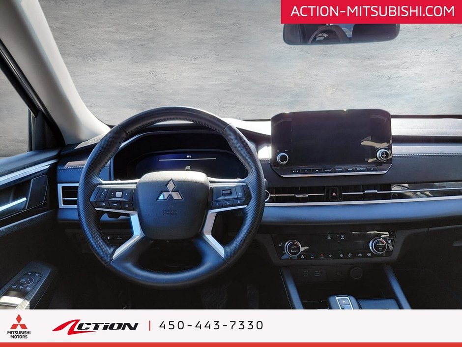 2024 Mitsubishi OUTLANDER PHEV LE S-AWC . TOIT PANORAMIQUE. NAVIGATION.-22