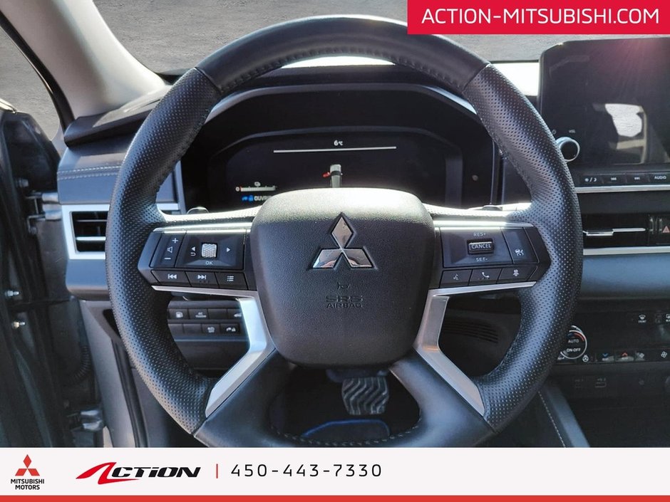 2024 Mitsubishi OUTLANDER PHEV LE S-AWC . TOIT PANORAMIQUE. NAVIGATION.-23