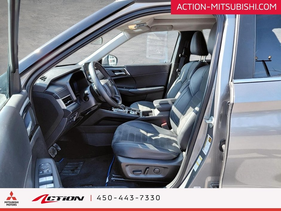 2024 Mitsubishi OUTLANDER PHEV LE S-AWC . TOIT PANORAMIQUE. NAVIGATION.-14