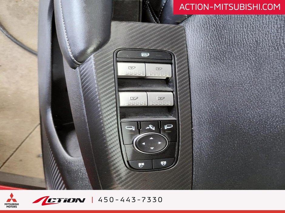 2024 Mitsubishi OUTLANDER PHEV GT S-AWC TOIT PANO BOSS CUIR CARPLAY MAGS 20 PO-18