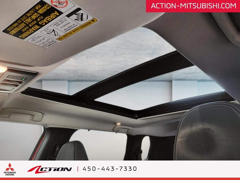 2024 Mitsubishi OUTLANDER PHEV GT S-AWC TOIT PANO BOSS CUIR CARPLAY MAGS 20 PO-12