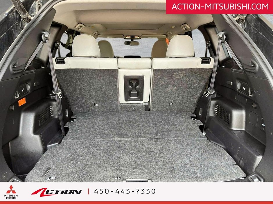 2024 Mitsubishi OUTLANDER PHEV SEL S-AWC TOIT PANO 7 PASSAGERS CUIR MAGS 20 PO-11