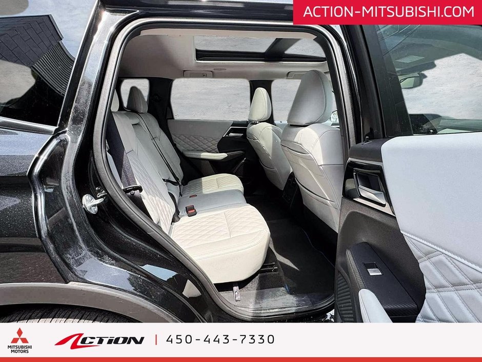 2024 Mitsubishi OUTLANDER PHEV SEL S-AWC TOIT PANO 7 PASSAGERS CUIR MAGS 20 PO-13