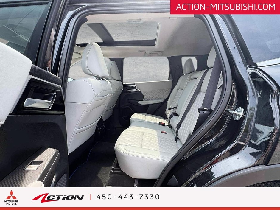 2024 Mitsubishi OUTLANDER PHEV SEL S-AWC TOIT PANO 7 PASSAGERS CUIR MAGS 20 PO-9