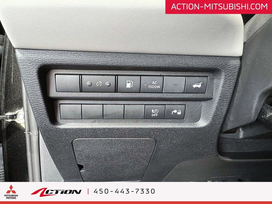 2024 Mitsubishi OUTLANDER PHEV SEL S-AWC TOIT PANO 7 PASSAGERS CUIR MAGS 20 PO-24