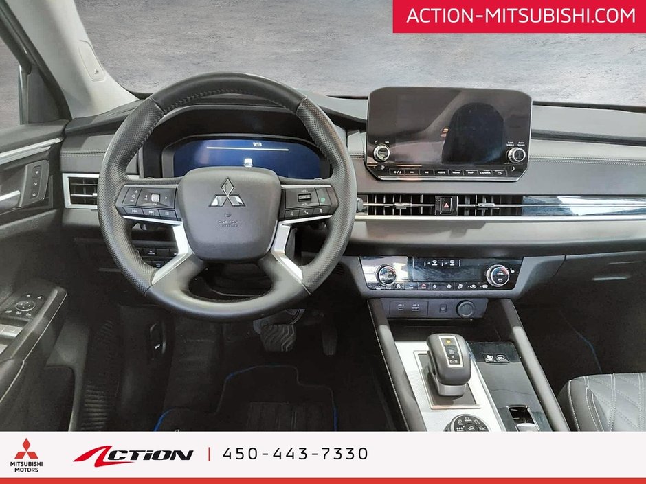 Mitsubishi OUTLANDER PHEV GT S-AWC 7 Passagers Cuir Toit Mags Carplay 2024-17