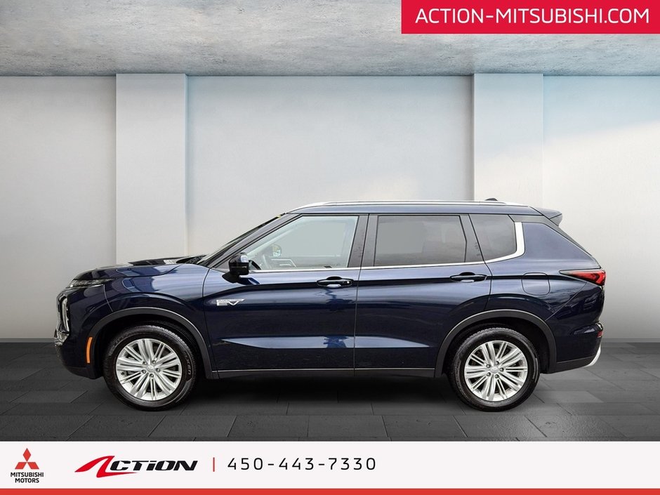 Mitsubishi Outlander PHEV LE S-AWC Toit Pano Carplay Android auto Navigation 2024-1