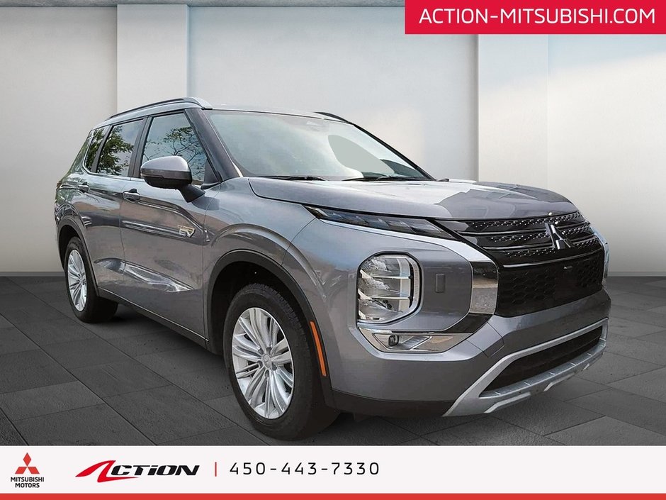 Mitsubishi Outlander PHEV LE S-AWC Toit Pano Carplay Android auto Navigation 2024-6