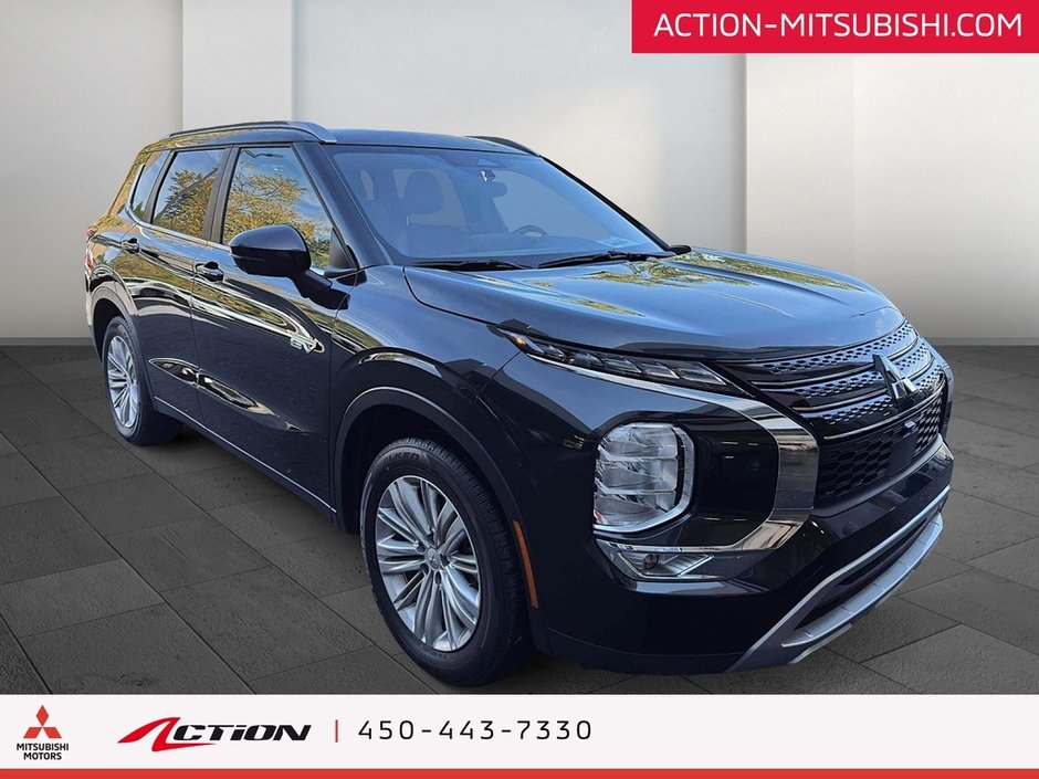 Mitsubishi Outlander PHEV LE S-AWC 7 Passagers Toit Pano Carplay Android 2024-6