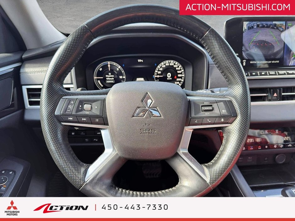 Mitsubishi Outlander PHEV LE S-AWC 7 Passagers Toit Pano Carplay Android 2024-19