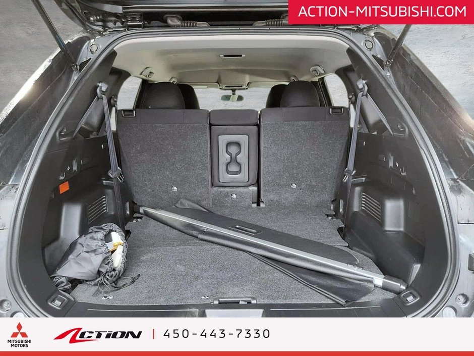 Mitsubishi Outlander PHEV ES S-AWC 7 Passagers Carplay Android Auto Mags 18 2024-11