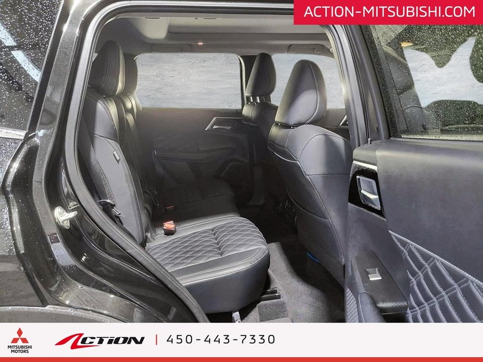 Mitsubishi Outlander PHEV SEL S-AWC Toit Pano Cuir Carplay GPS Android Auto 2024-14