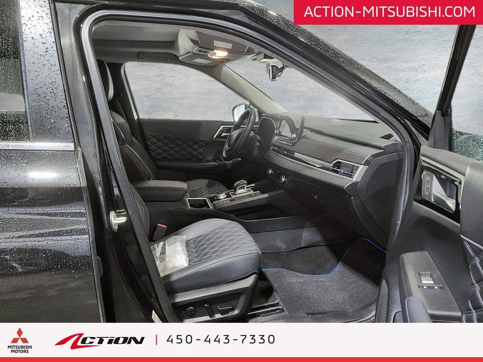 Mitsubishi Outlander PHEV SEL S-AWC Toit Pano Cuir Carplay GPS Android Auto 2024-15