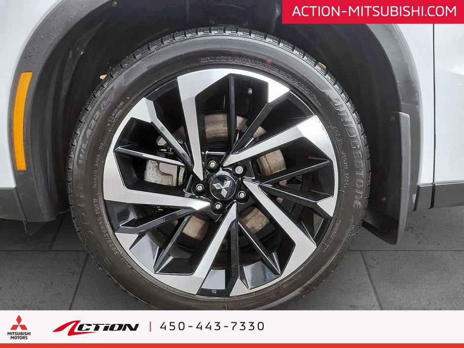 Mitsubishi Outlander PHEV SEL S-AWC Toit Pano Cuir Carplay GPS Android Auto 2024-8