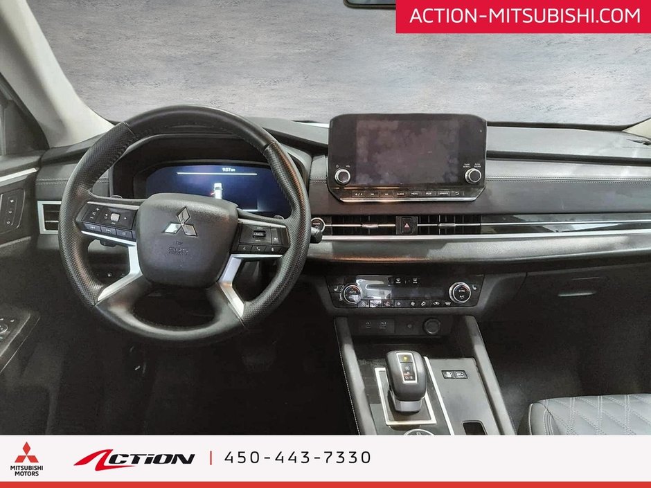 Mitsubishi Outlander PHEV SEL S-AWC Toit Pano Cuir Carplay GPS Android Auto 2024-17