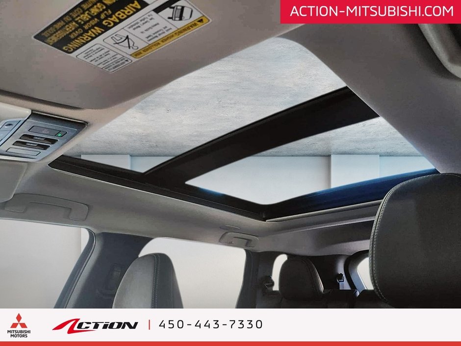 Mitsubishi Outlander PHEV LE S-AWC 7 Passagers Toit Pano Carplay Android 2024-16