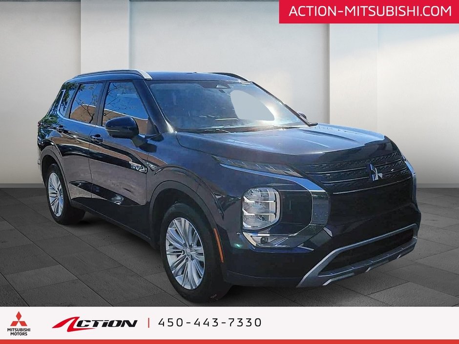 Mitsubishi Outlander PHEV LE S-AWC 7 Passagers Toit Pano Carplay Android 2024-6