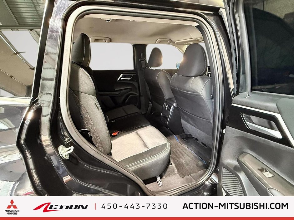 2024 Mitsubishi Outlander PHEV ES S-AWC 7 Passagers Carplay Android Auto Mags 18-15