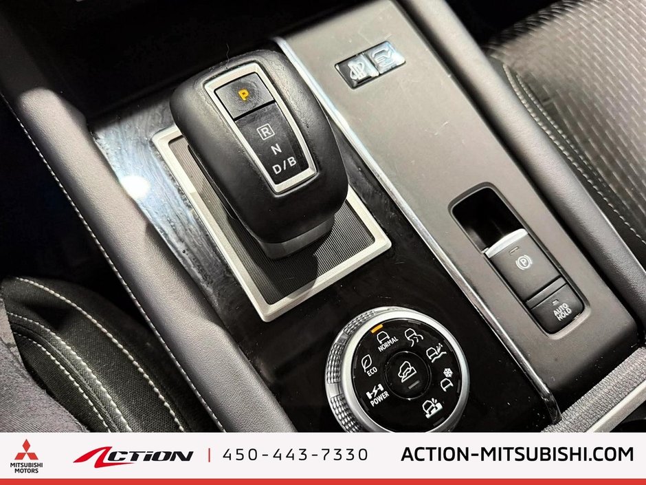 2024 Mitsubishi Outlander PHEV ES S-AWC 7 Passagers Carplay Android Auto Mags 18-24
