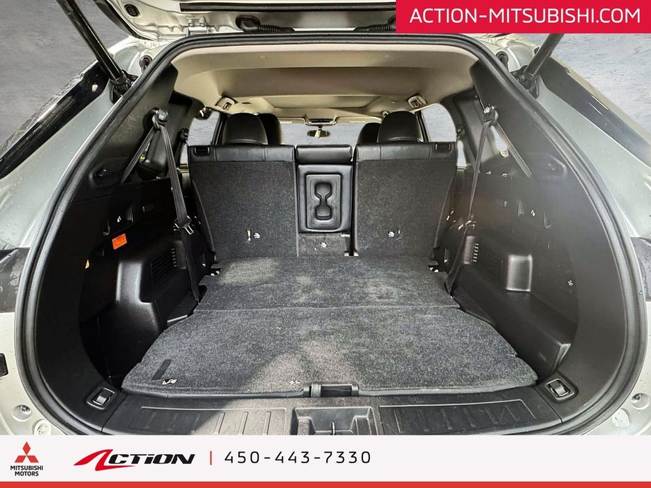 Mitsubishi Outlander PHEV LE S-AWC Toit Pano Carplay Android auto Navigation 2024-11